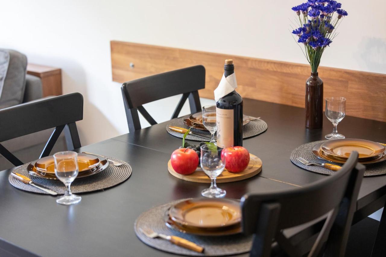 Apartamenty Wisniowy Sad By Noclegi Renters Kołobrzeg Esterno foto
