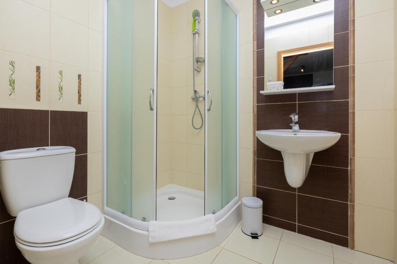 Apartamenty Wisniowy Sad By Noclegi Renters Kołobrzeg Esterno foto